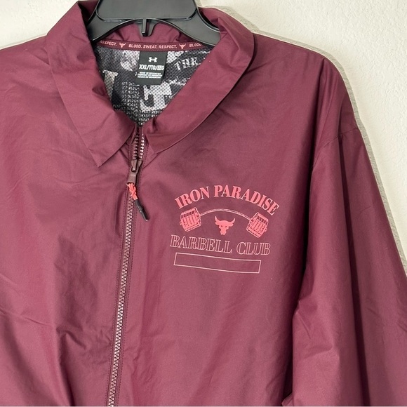 NWT Under Armour Men's Project Rock Iron Paradise Jacket in Dark Maroon size 2XL - Picture 5 of 11